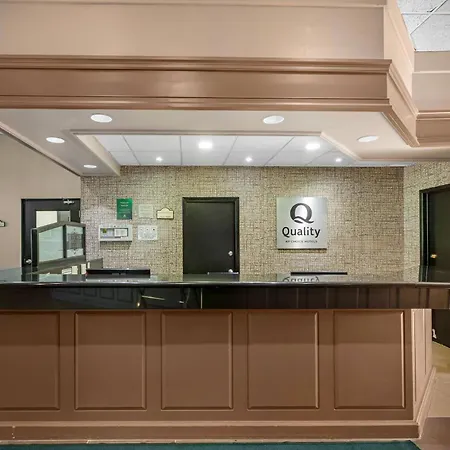 Quality Inn & Conference Centre-2