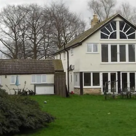 The Brambles B&B-3