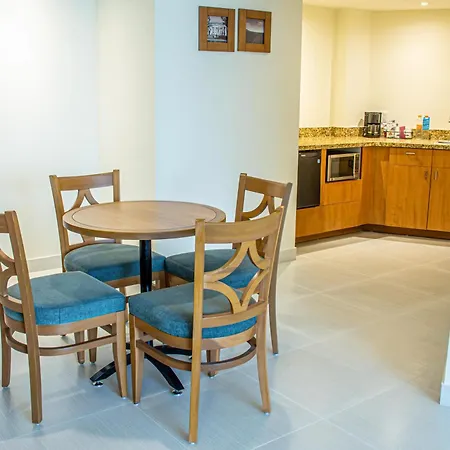 Hampton By Hilton Guadalajara Expo-3