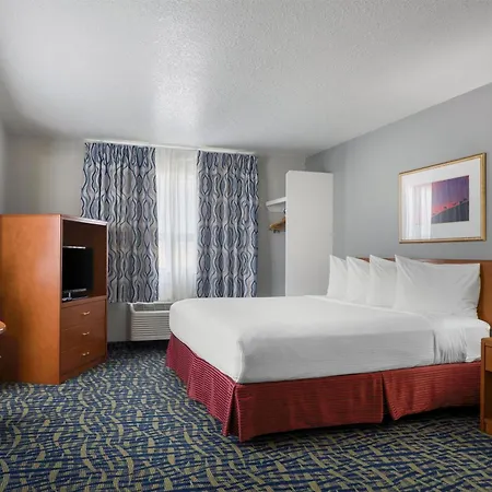Surestay Plus Hotel By Best Western Lethbridge-3