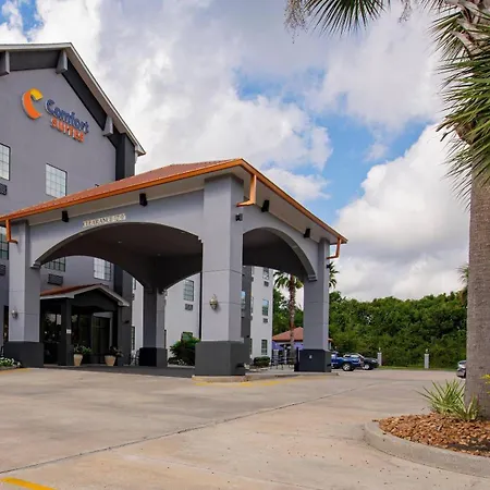 Comfort Suites Oil Center-2