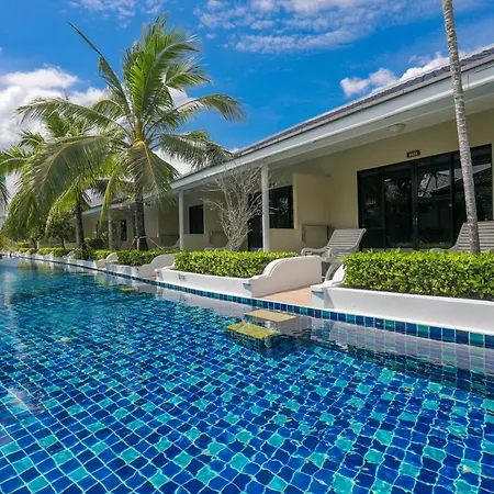 Tuana Hotels Brook Pool Access-2