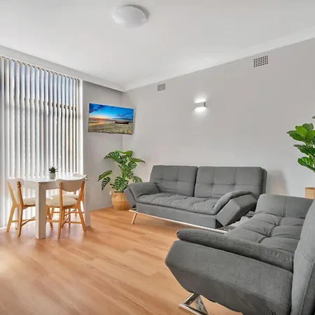 Surf Beach Motel Coffs-2