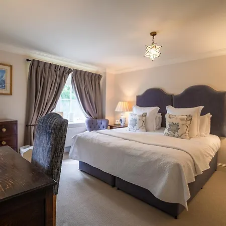 The Royal Hotel-2
