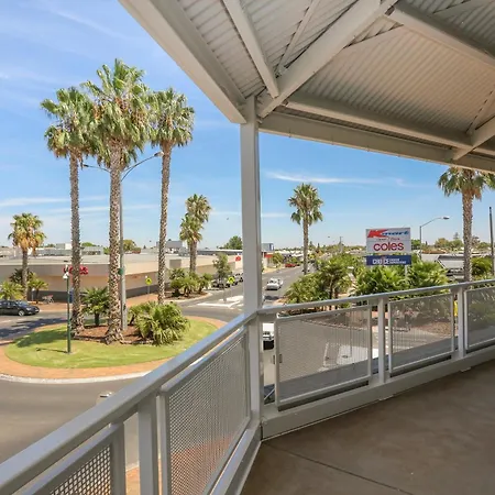 Indulge Apartments - Cbd-3
