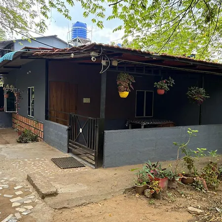 Green Hills Farm And Guest House-2