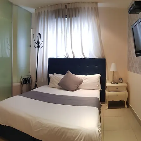 Central Hotel-3