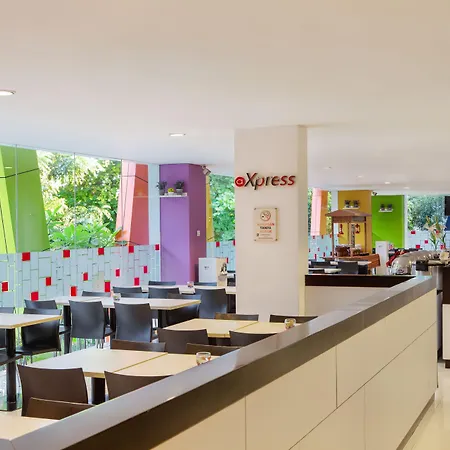 Amaris Hotel Padjajaran Bogor-3
