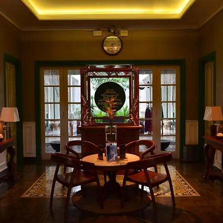 Rumah Jawa Guest House (Syariah)-2