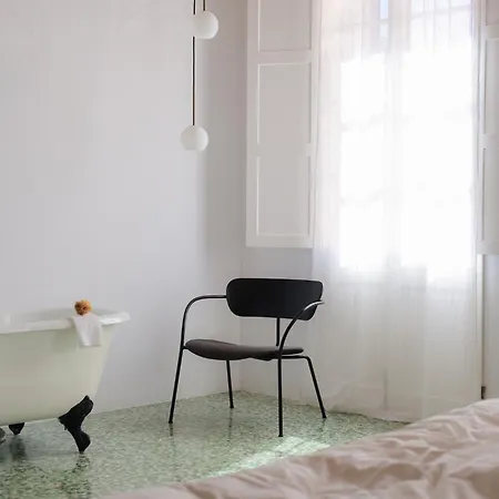 Fragile Boutique Hotel-2