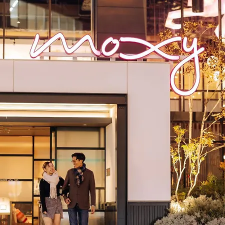 Moxy Osaka Umeda-2