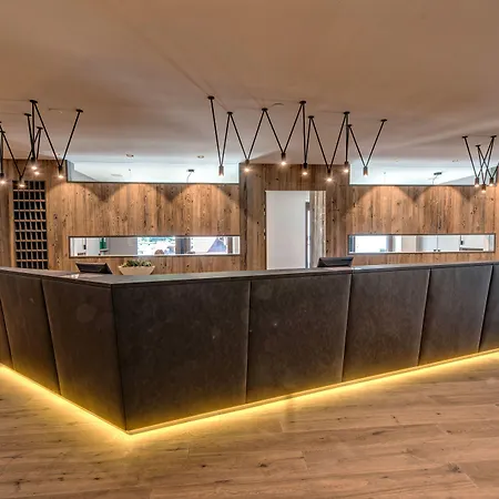 Hotel Alpina Soelden - Adults Only-2