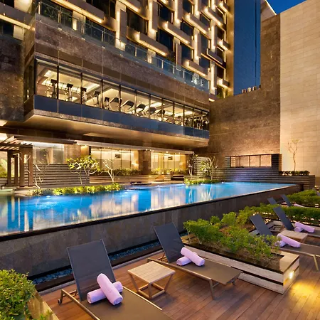 The Leela Ambience Convention Hotel Delhi-2