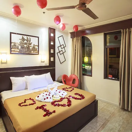 Paladin Hotel-2