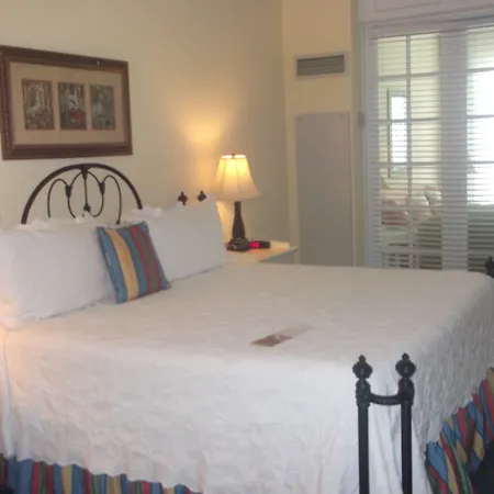 Pelican Grand Beach Resort, A Noble House Resort-3
