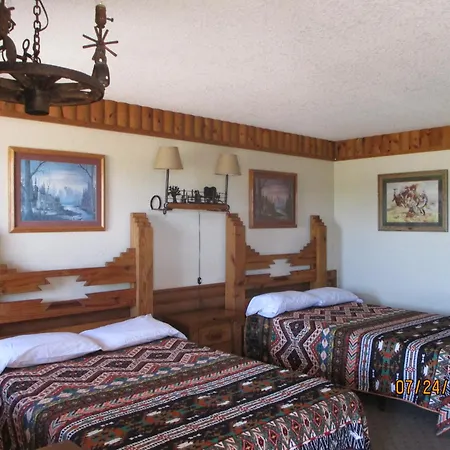 Sundown Motor Lodge-2