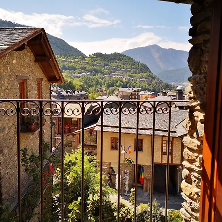 Hotel Santa Barbara De La Vall D'Ordino-3