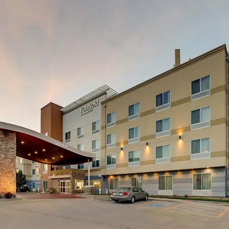Fairfield Inn And Suites Hutchinson-2