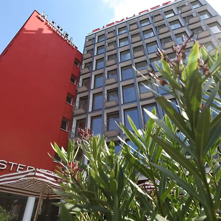 Cityhotel Am Thielenplatz-3