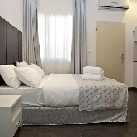 Geula Suites By Raphael Hotels-3