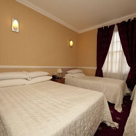 Balmoral House Hotel-3