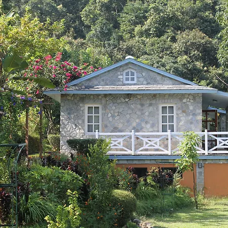 The Begnas Lake Resort & Villas-2