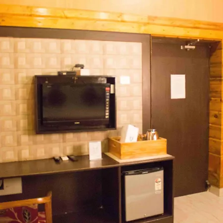 Hotel Varuna-2