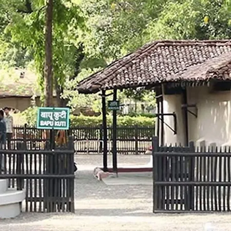 Holiday Inn Express Ahmedabad Prahlad Nagar By Ihg-2