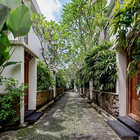 Villa Kayu Raja-2