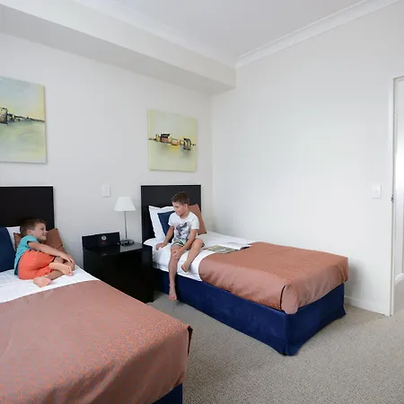 Macquarie Waters Boutique Apartment Hotel-3