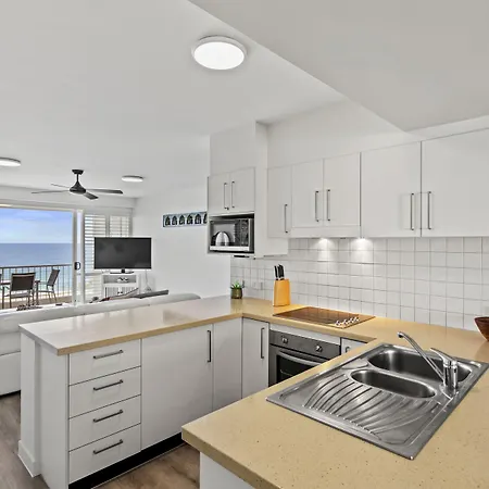 La Mer Sunshine Beachfront-3
