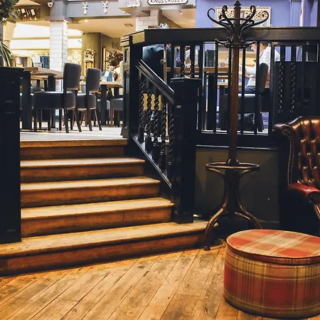 The Kings Arms-3
