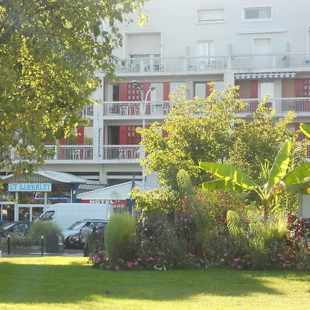 Brit Hotel Hermitage-3