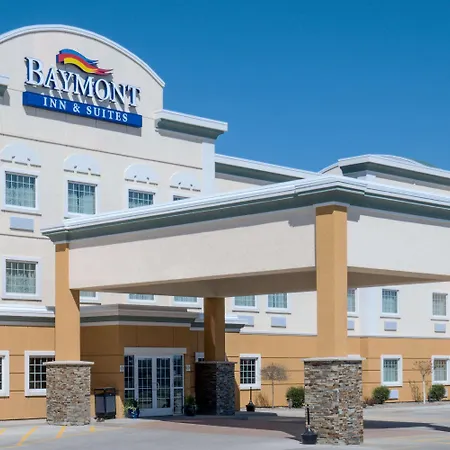 Baymont By Wyndham Minot-3