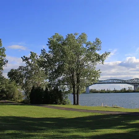 Motel Du Fleuve-3