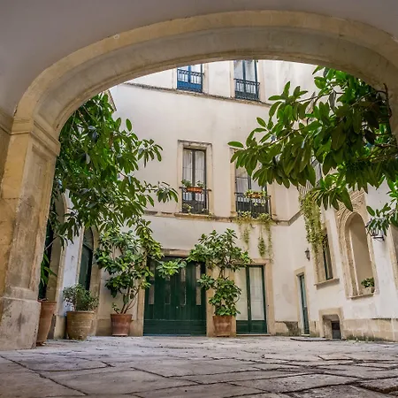 Palazzo Bernardini Suites-2