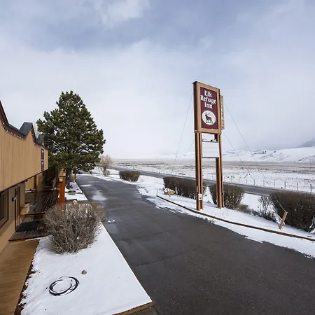 Elk Refuge Inn-2