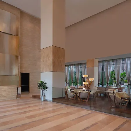 Doubletree By Hilton Gurugram Baani Square-3