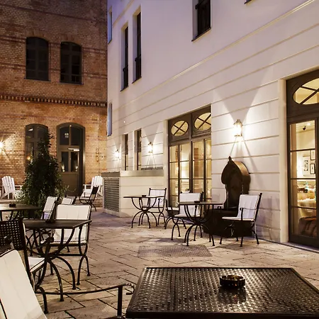 Monbijou Hotel-2