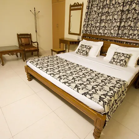 Crescent Homes Corporate Stay-3