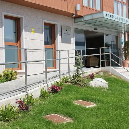 Apartahotel & Spa Jacetania-2