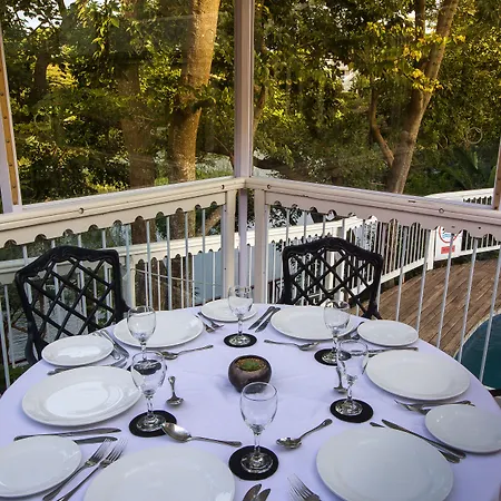 Quarry Lake Inn-3
