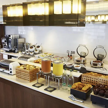 Courtyard By Marriott Aberdeen Airport-2