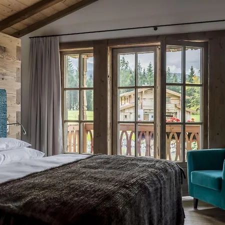 Relais & Chateaux Gut Steinbach Hotel Chalets Spa-3