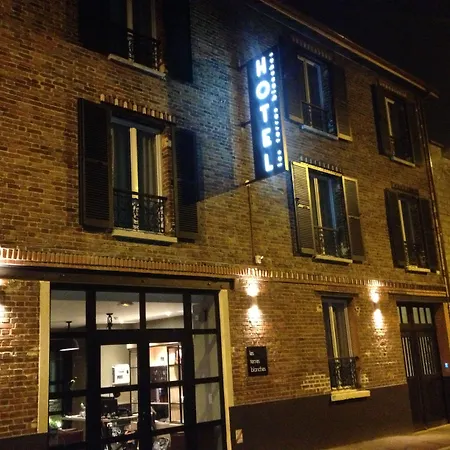 Hotel Les Terres Blanches-3
