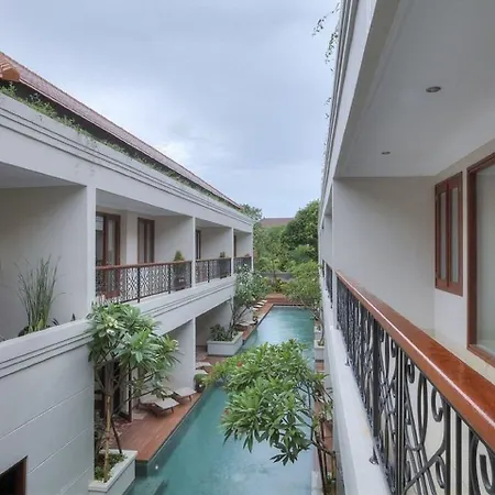 Seminyak Lagoon All Suites Hotel-3