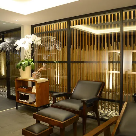 THE 1O1 Bali Fontana Seminyak-2