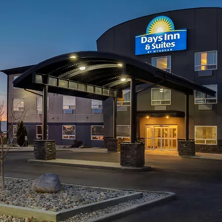 Days Inn & Suites By Wyndham Yorkton-2
