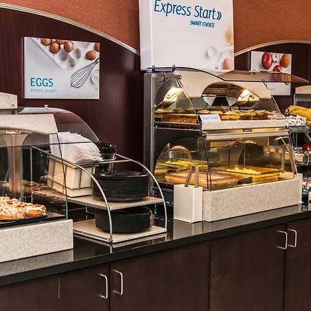 Holiday Inn Express & Suites Columbus - Easton Area By Ihg-3