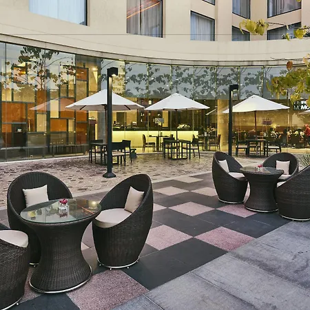 Courtyard By Marriott Kochi Airport-3